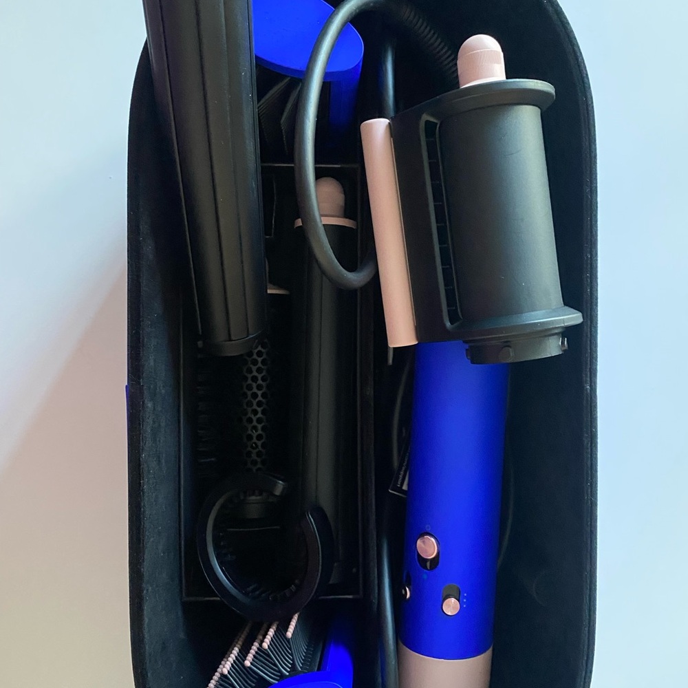 Dyson airwrap - Picture 3 of 6